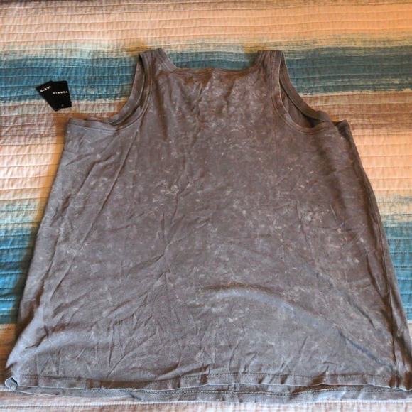 Torrid LoveSick Gray Wash Front Slash Palm Dreams Graphic Tank Top, size 0x - Picture 8 of 12